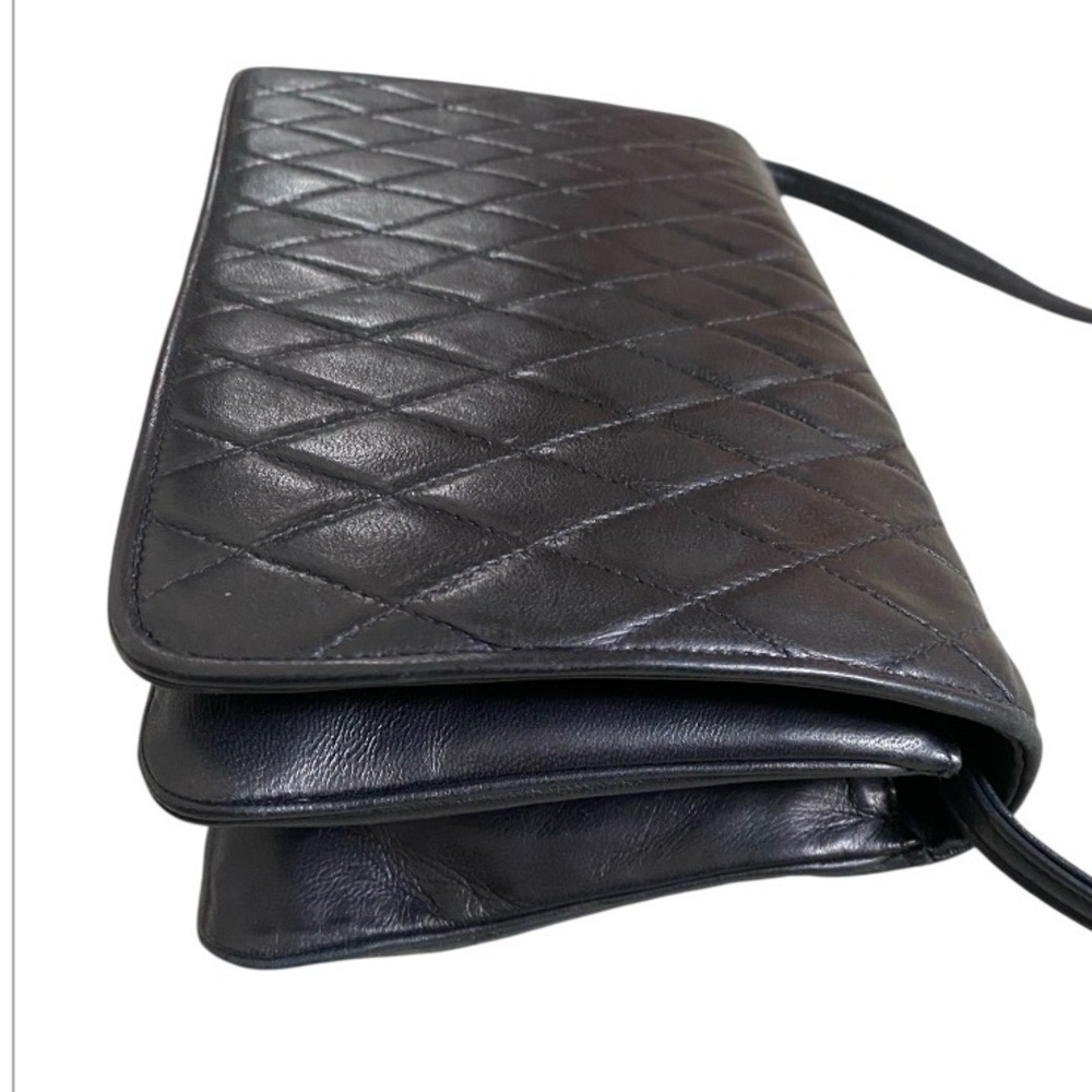 Bergdorf Goodman vintage quilted Lambskin leather foldover purse - Picture 4 of 15